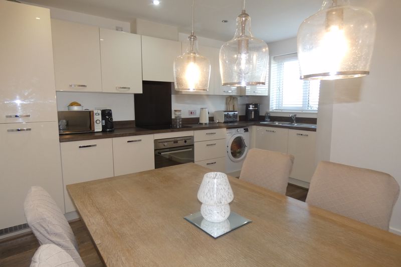 Kitchen/Diner- click for photo gallery